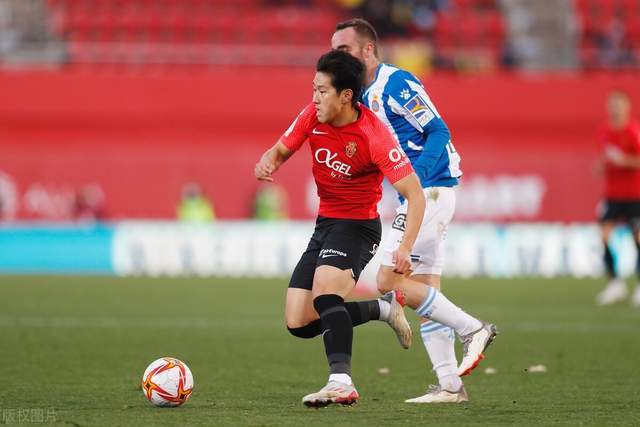 李荣培三年常规合同续约天津 升任球队副队长